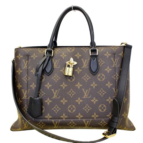 afbeeldingen louis vuitton tassen|louis vuitton designer tote bag.